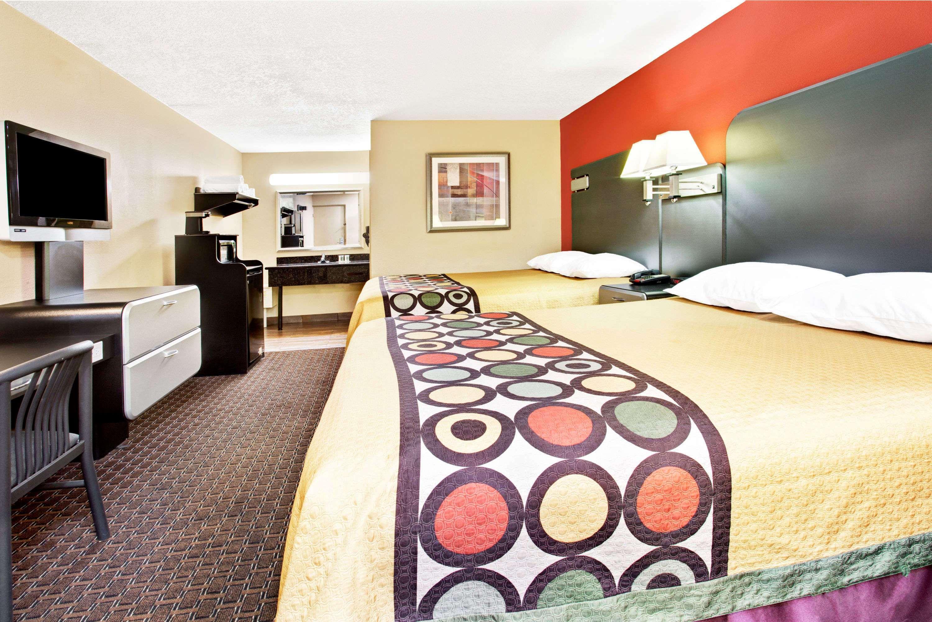 Hotel Super 8 by Wyndham Kissimmee/Maingate/Orlando Area Celebration Exterior foto